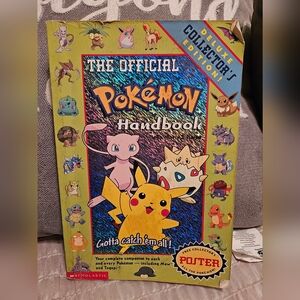 Pokemon: Official Pokemon Handbook: Deluxe Collector's' Edition: Book